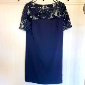 Ann Taylor navy shift dress with lace sleeves and across top sz 6 EUC